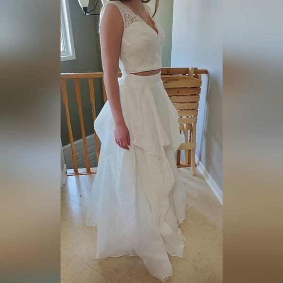 XS/S Wedding/Prom/Grad/Formal ivory dress as top/skirt - Picture 2 of 9